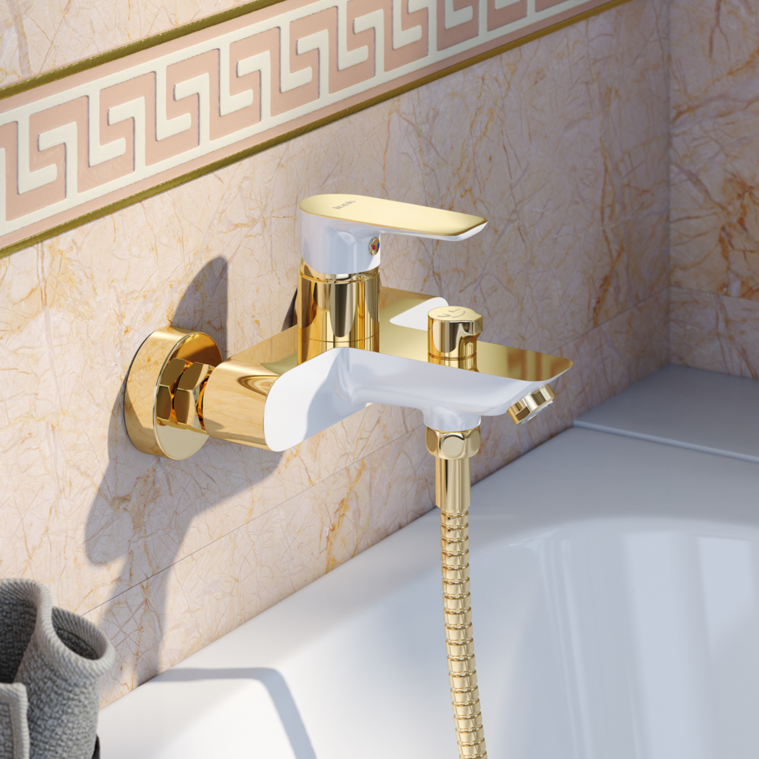 Смеситель для ванны с душем IDDIS Cloud CLOWG02i02 белый глянцевый/золото