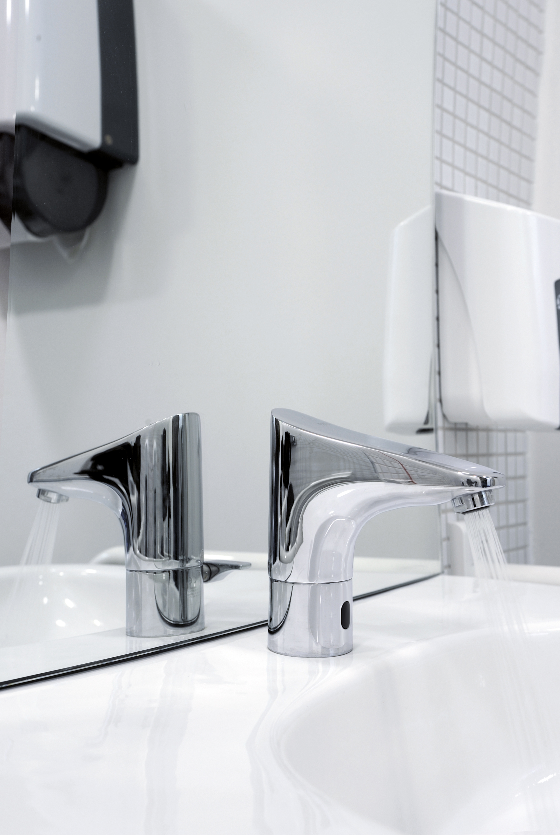 Смеситель для раковины Grohe Europlus E 36207001 хром