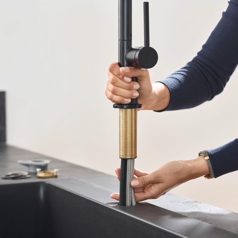 Смеситель для кухни Hansgrohe Talis M54 72801670 черный матовый