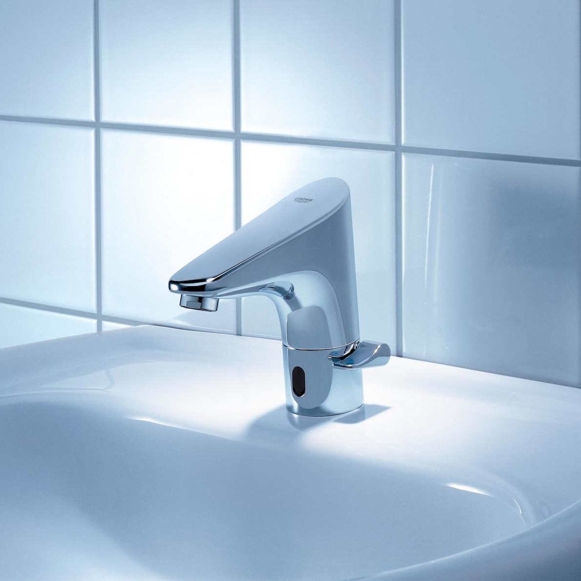 Смеситель для раковины Grohe Europlus E 36208001 хром