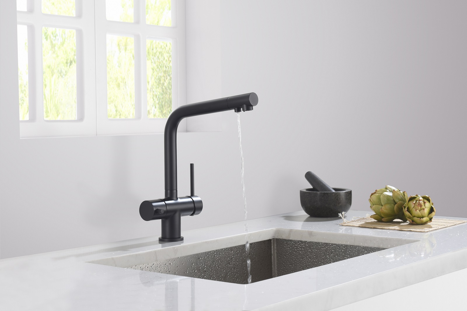 Смеситель для кухни Timo Saona 2396/03F черный матовый