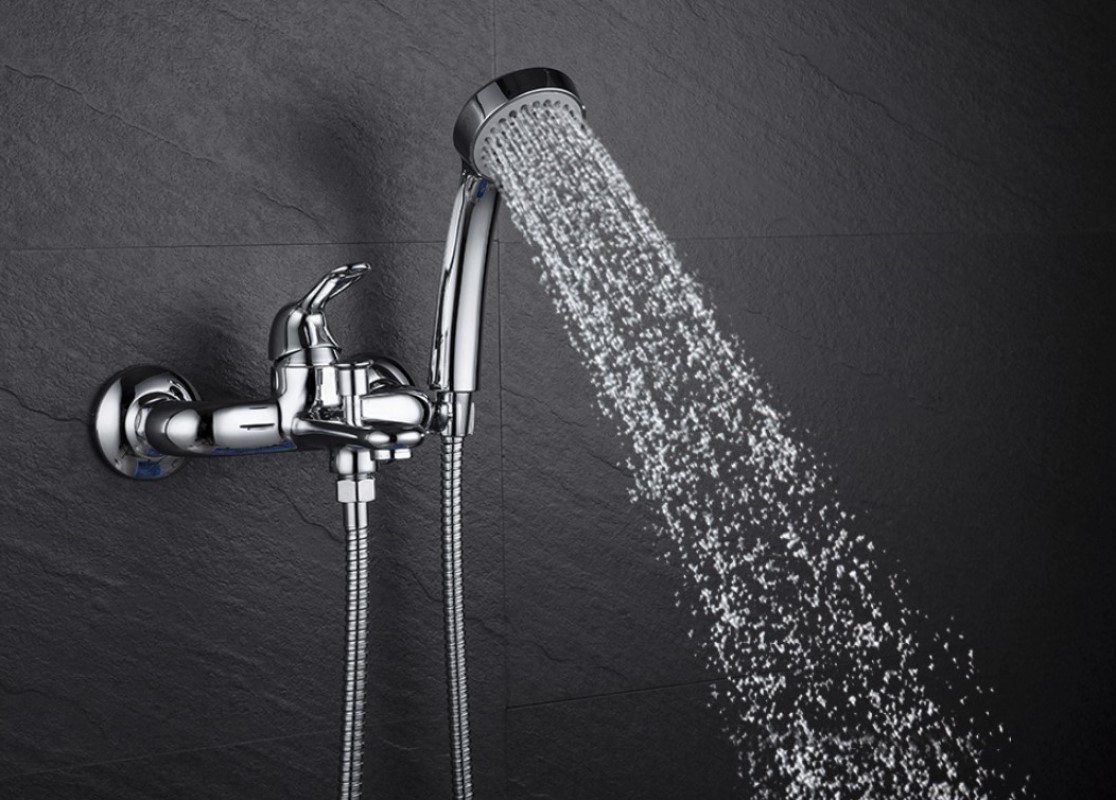 Смеситель для ванны D&K Rhein DA1343201, хром