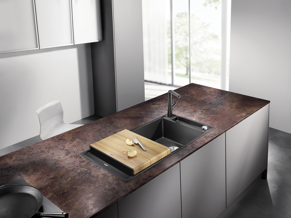 Смеситель для кухни Blanco Avona-S 526170 черный