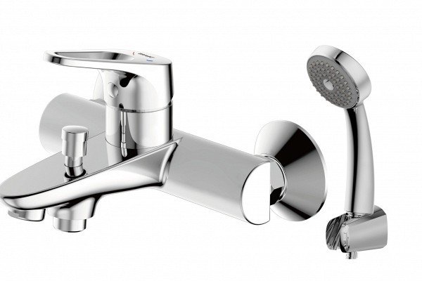 Смеситель для ванны с душем Bravat Drop-D F648162C-01A хром