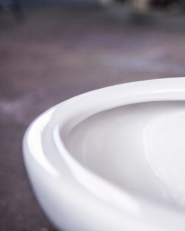 Унитаз Gustavsberg Estetic 8330 подвесной с сиденьем Микролифт