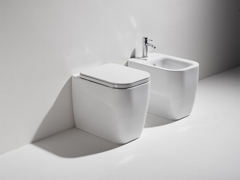 Унитаз приставной безободковый Simas Henges BB01 белый