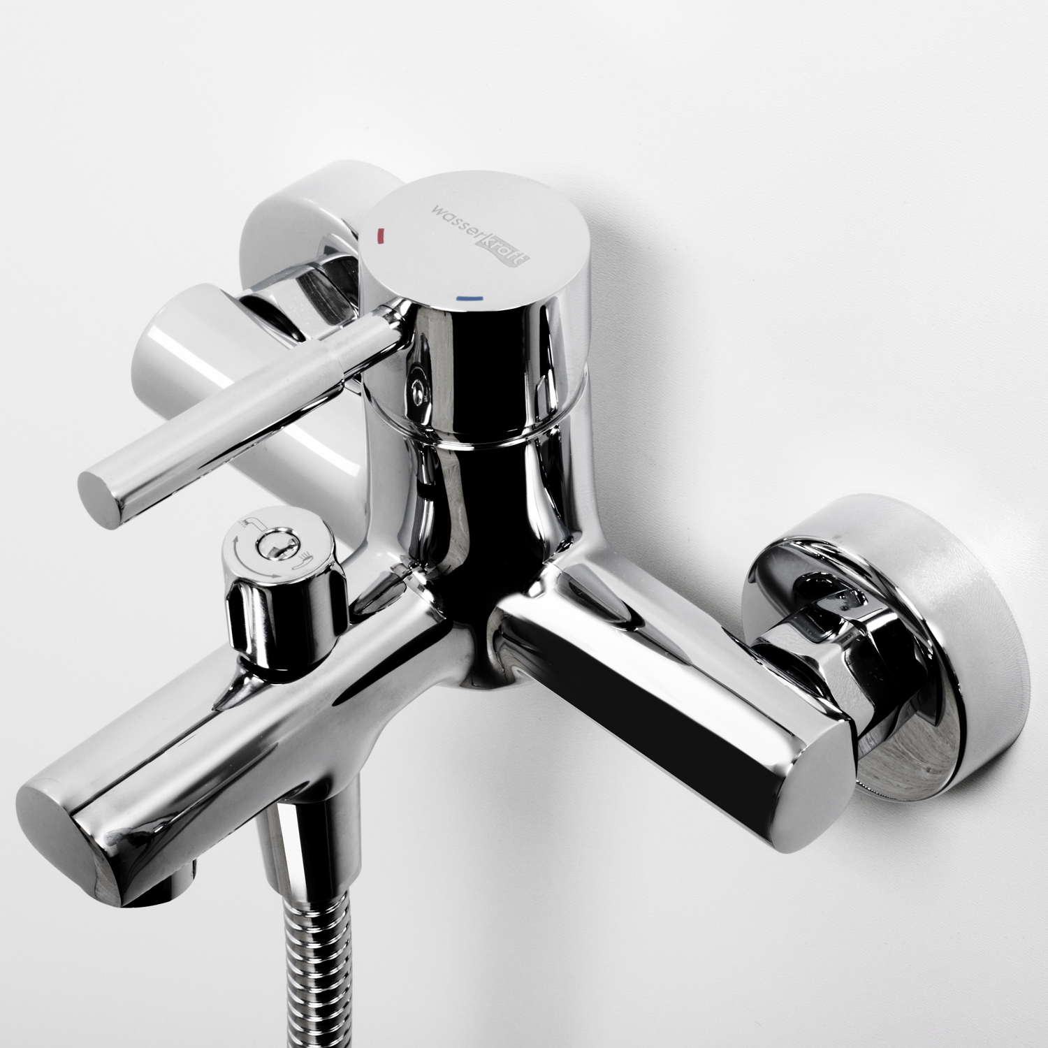 Смеситель для ванны с душем WasserKraft Main 4101 хром