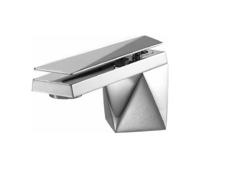 Смеситель для раковины Bravat Diamond F118102C-ENG хром