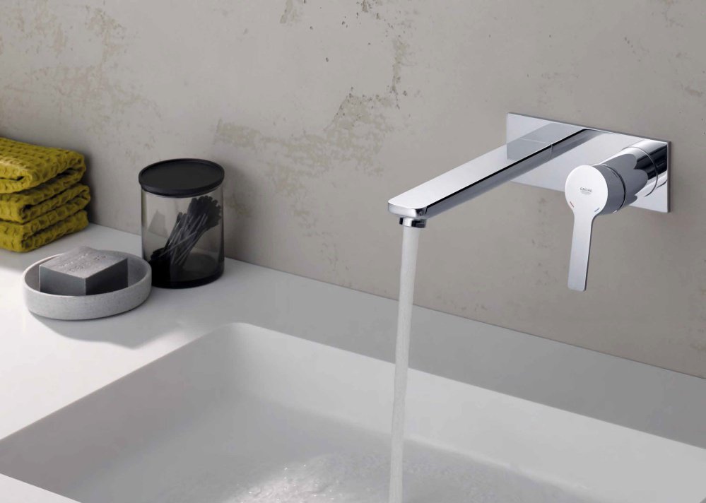 Смеситель для раковины Grohe Lineare 19409001 хром