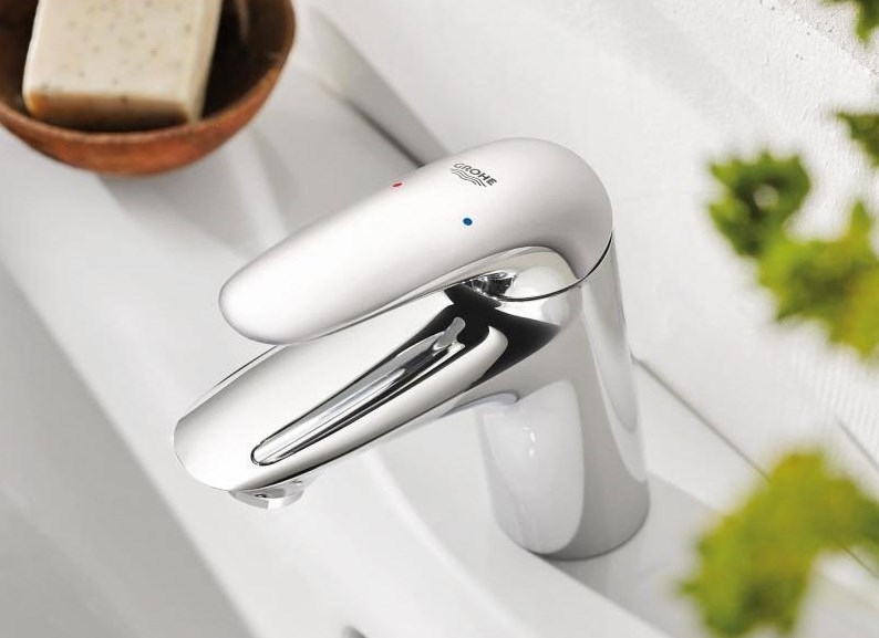 Смеситель для раковины Grohe Eurostyle 23715003 хром