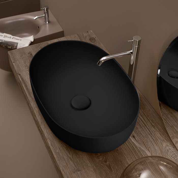 Раковина накладная 60см Kerasan Nolita 534331 черный матовый