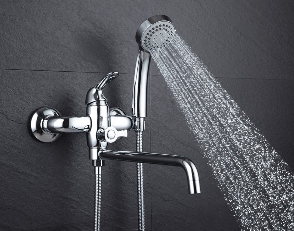 Смеситель для ванны D&K Rhein DA1343301, хром