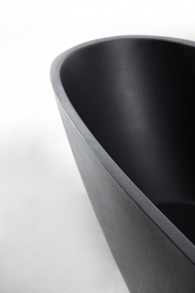 Ванна из искусственого камня ABBER Dortmund AM9911B черная