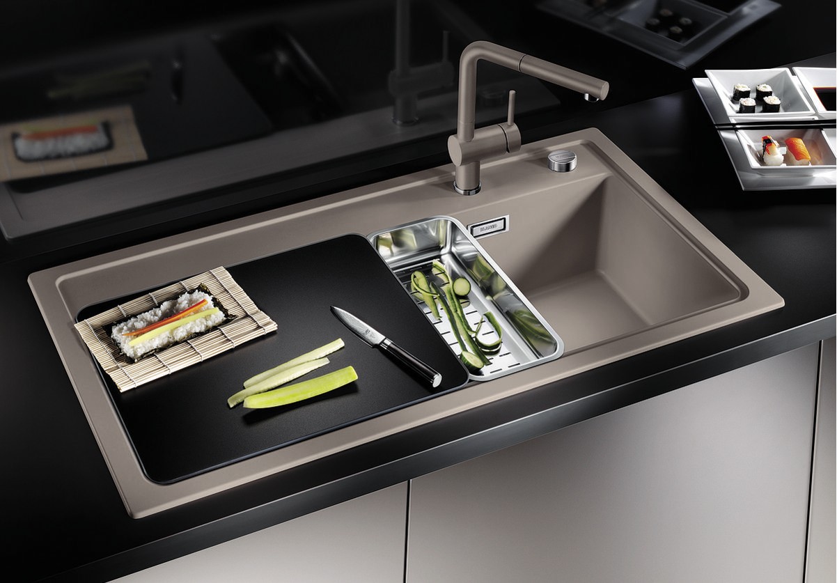 Смеситель для кухни Blanco Linus-S 517621 серый беж