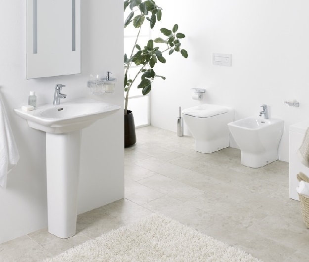 Унитаз Laufen Palace New 8.2370.1 приставной без сиденья