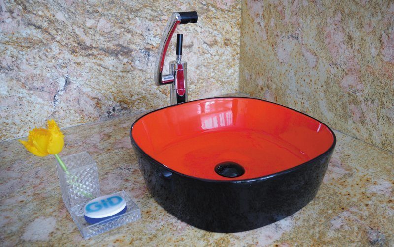 Раковина накладная 44см Gid Nc358 красный/чёрный