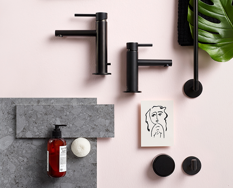 Смеситель для раковины Vitra Origin A4255536 черный матовый