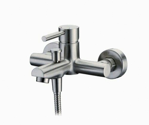 Смеситель для ванны с душем WasserKraft 4201 хром матовый