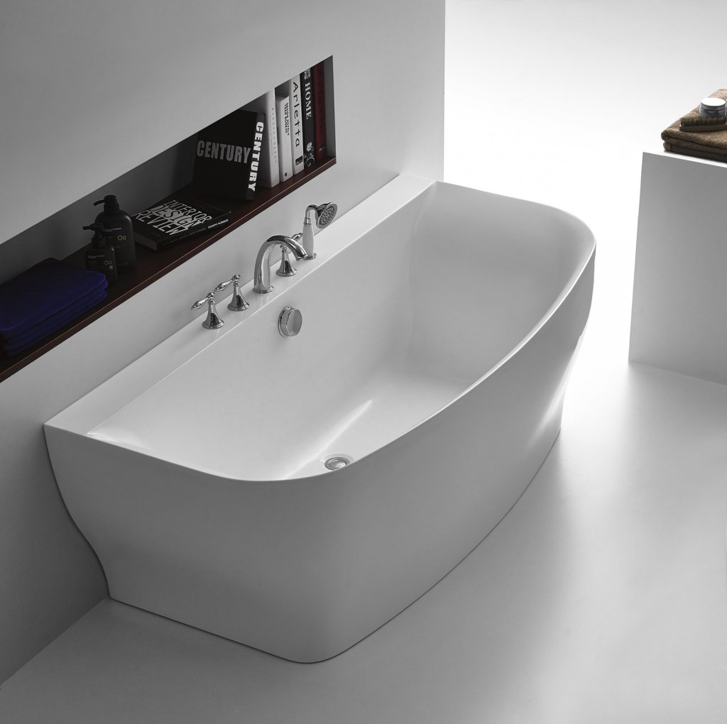 Акриловая ванна Belbagno BB74-1650