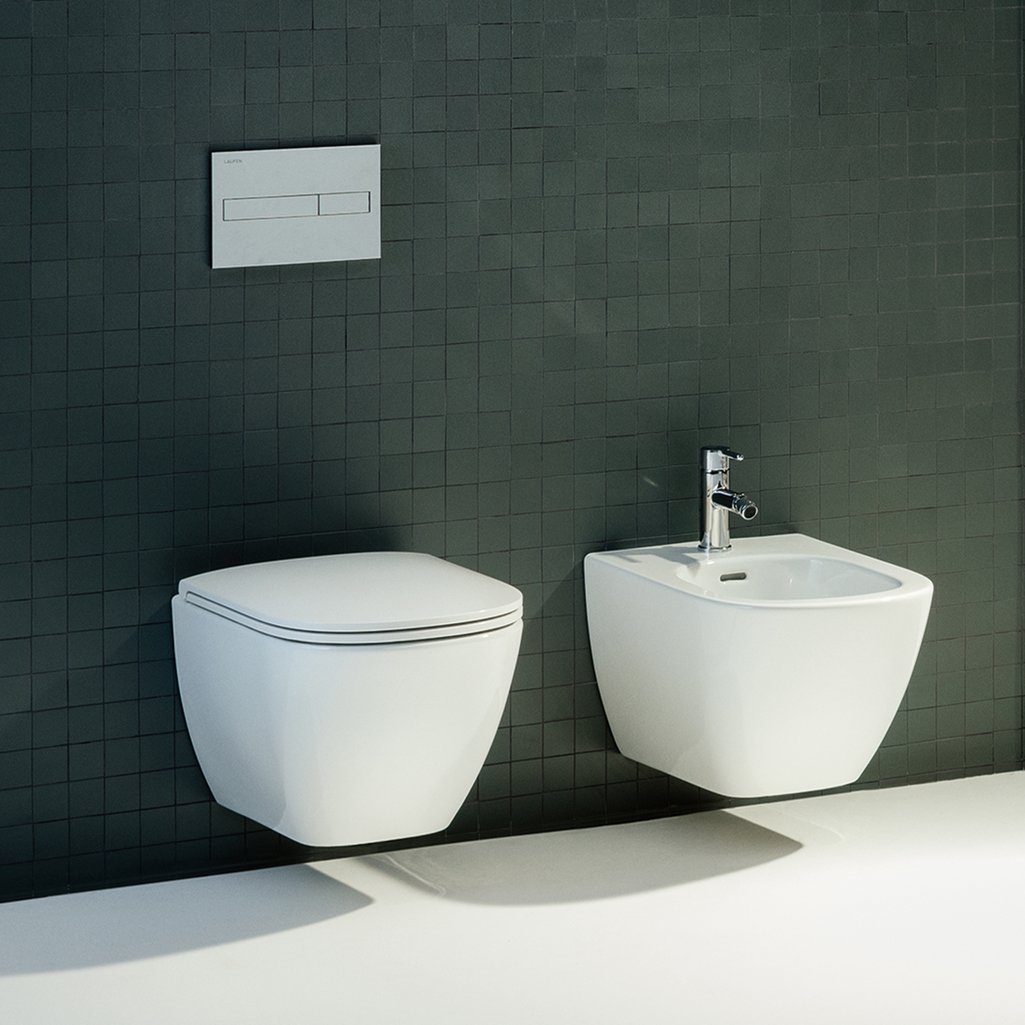 Унитаз подвесной безободковый Laufen Lua 8.2008.0.000.000.1 без сиденья