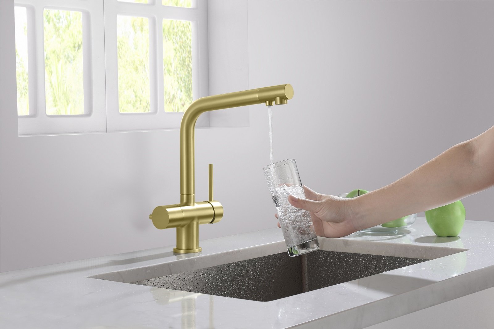 Смеситель для кухни Timo Saona 2396/17FL золото матовое