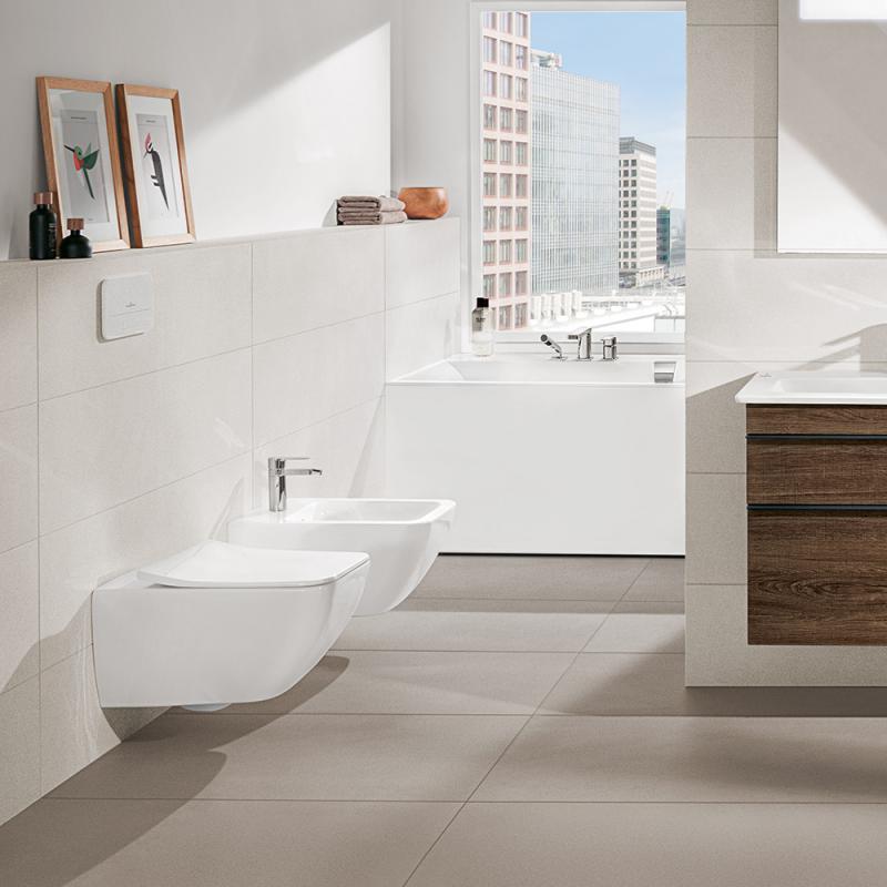 Унитаз подвесной безободковый Villeroy & Boch Venticello Pack 4611RSR1 с сиденьем микролифт