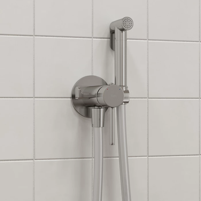 Гигиенический душ со смесителем IDDIS 005BCR0i08 матовый хром