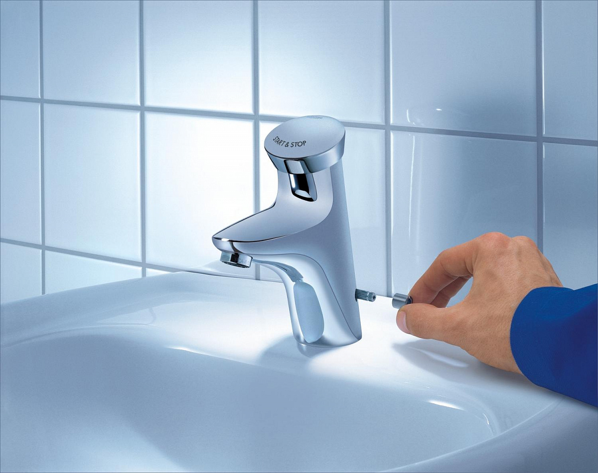 Смеситель для раковины Grohe Eurodisc SE 36233000 хром