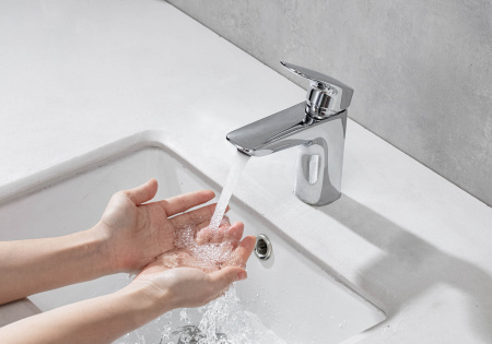 Смеситель для раковины Aquatek Вега AQ1011CR хром