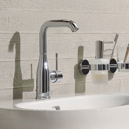 Смеситель для раковины Grohe Essence 32628001 хром