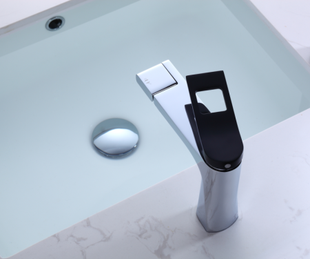 Смеситель для раковины Bronze de Luxe Element EL02XCB, хром