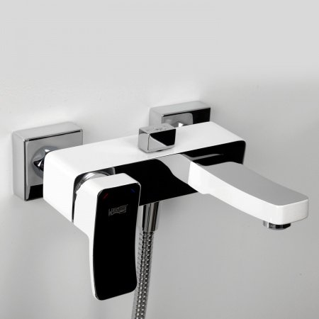 Смеситель для ванны с душем WasserKraft Aller 1061WHITE хром/белый