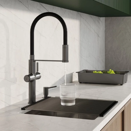 Смеситель для кухни с каналом для фильтрованной воды и гибким изливом IDDIS Ikon IKNGMFFi05 графит