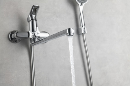 Смеситель для ванны с душем Aquatek AQ1033CR хром