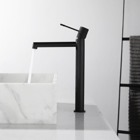 Смеситель для раковины Vincea Desire VBF-1D2MB черный матовый