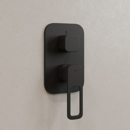 Встраиваемый смеситель с тремя выходами, черный матовый, Slide, IDDIS SLIBL00i68