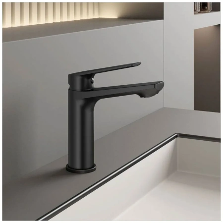 Смеситель для раковины BELZ B10533-7, черный