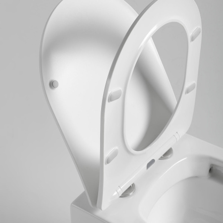 Унитаз подвесной безободковый Vincea Piatti VT1-11S белый, с сиденьем микролифт