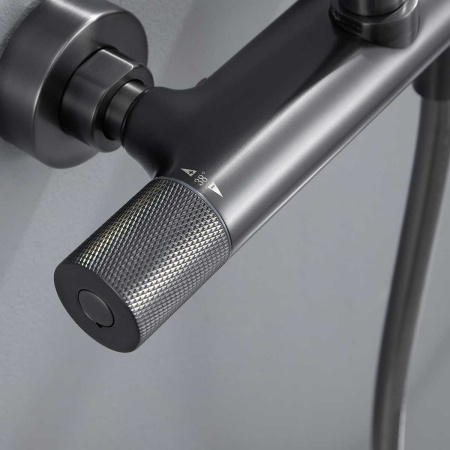 Душевая стойка с термостатом Vincea Desire VSFS-1D0TGM вороненая сталь