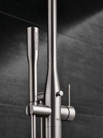 Душевая стойка Grohe Essence New 23741DC1 напольная, суперсталь