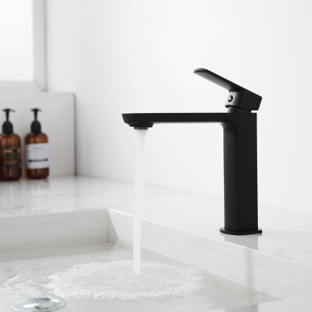 Смеситель для раковины Vincea Next VBF-1N1MB черный матовый