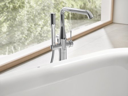 Смеситель для ванны Grohe Essence 23491001 хром