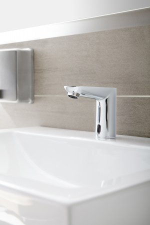 Смеситель для раковины Grohe Euroeco Cosmopolitan E 36269000 хром