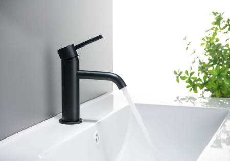 Смеситель для раковины Aquatek Европа AQ1310MB черный матовый