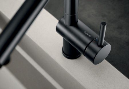 Смеситель для кухни Blanco Linus 525806 черный матовый