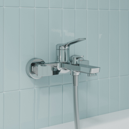 Смеситель для ванны IDDIS Parker PARSB02i02WA хром глянцевый