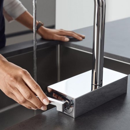 Смеситель для кухни Hansgrohe Aquno Select M81 73831000 хром