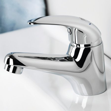 Смеситель для раковины WasserKraft Isen 2603 хром