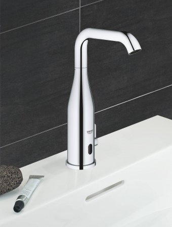 Смеситель для раковины Grohe Essence E 36445000 хром