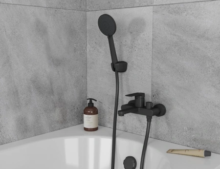 Смеситель на борт ванны D&K Bayern.Fürth DA1523205, черный матовый